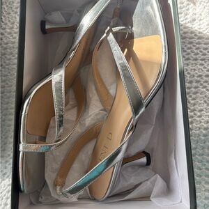 Silent D Silver Square Toe Heel
